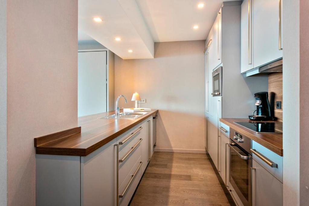 Montezuma Luxe Studio Met Frontaal Zeezicht Zonder Aparte Slaapkamer Apartment Остенде Екстериор снимка